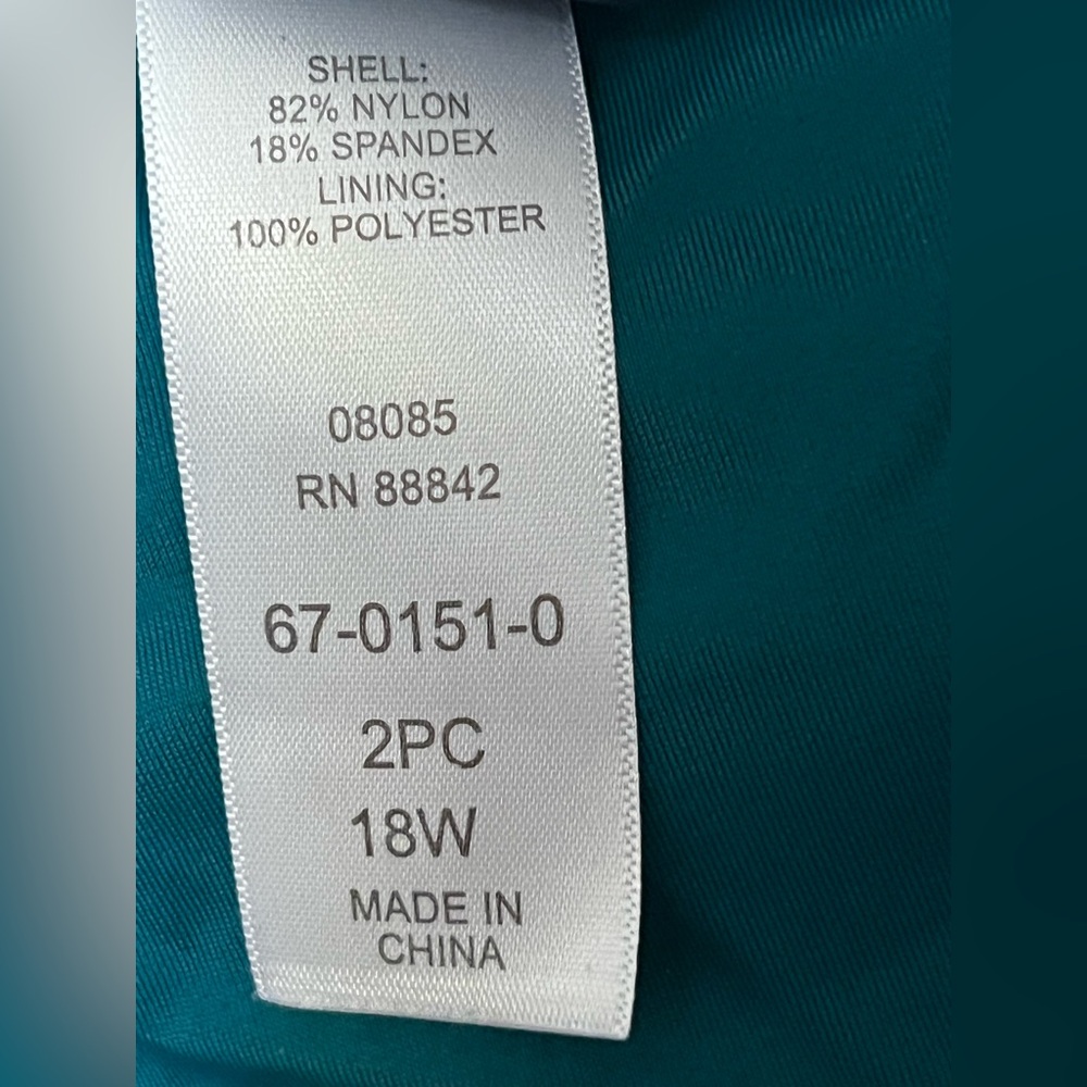 Kim Gravel x Swimsuits for All Zip Front Swim Tee and Brief - Picture 10 of 15